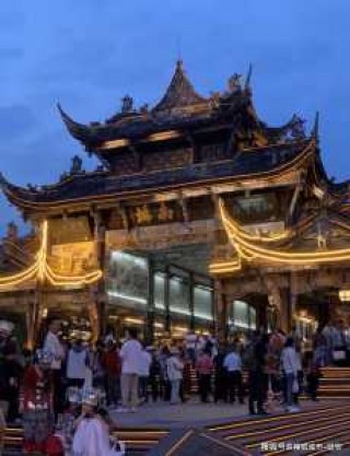 成都的旅游景点，成都的旅游景点有哪些地方比较好玩