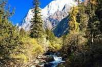 四川四姑娘山景点在哪个市？四川四姑娘山景点介绍秒懂百科介绍？