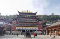 塔尔寺旅游十条禁忌？2021年塔尔寺的禁忌？