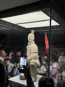 兵马俑为啥小孩不让去,看兵马俑为什么不能回头? 第1张 兵马俑为啥小孩不让去,看兵马俑为什么不能回头? 第1张