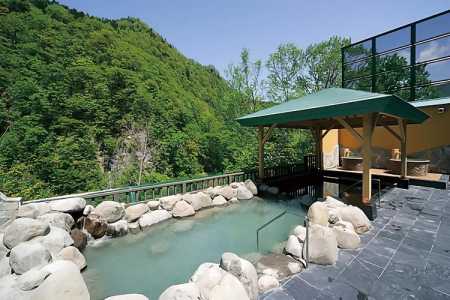 汤池温泉度假村？汤池温泉度假村门票加住宿？  第2张